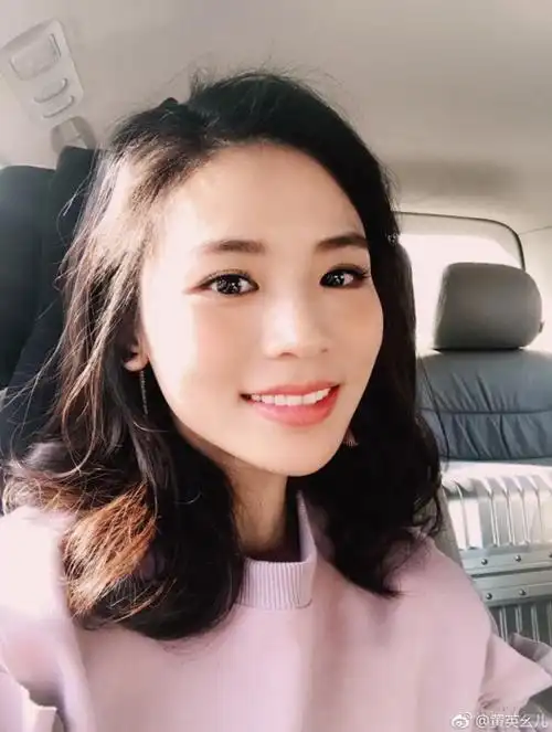 09届快女季军黄英!如今已经是两个孩子的妈妈!