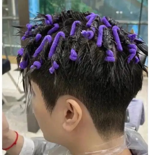 再过几天就过年了 你不来找我烫个烟花烫