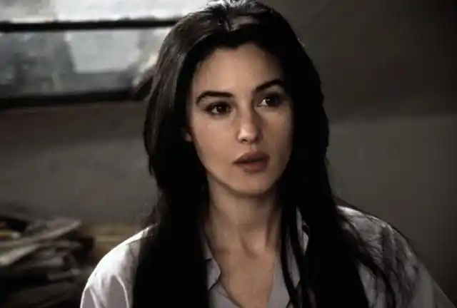 盘点"地球球花"莫妮卡为艺术献身的名场面r级电影系列(上)