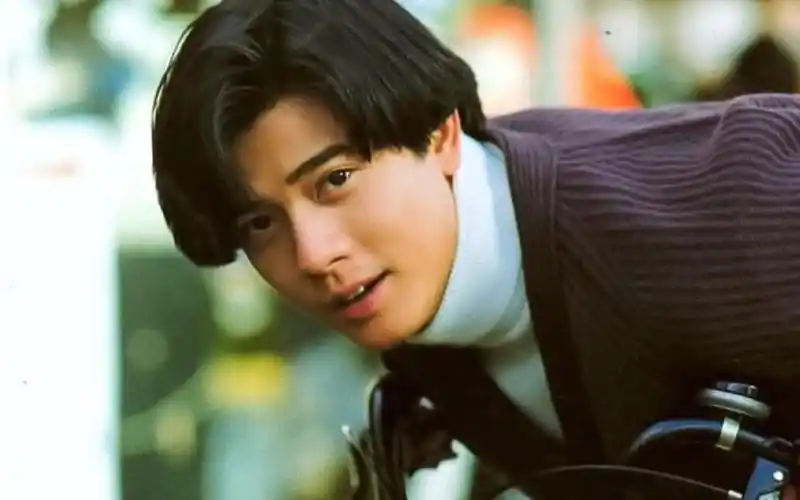 郭富城成名曲 对你爱不完 我是不是该安静的走开_哔哩哔哩_bilibili