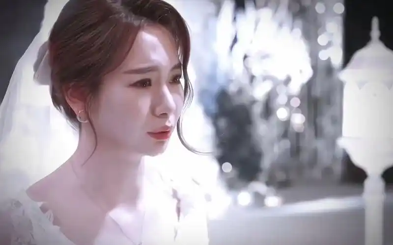 "安全感都给不了,你说你爱我"#戚薇