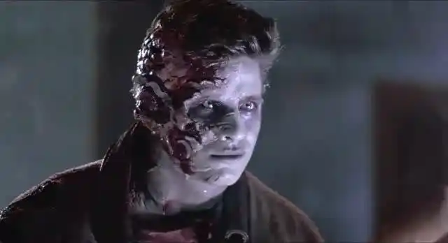 十三猛鬼:律师做了一件事情,虽然拿到了钱,但是放出了鬼