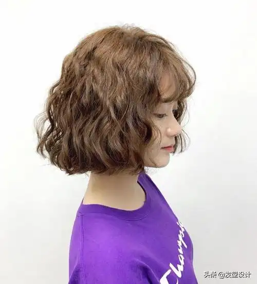 短发发型图片烫发(短发发型图片烫发女)-天晟网