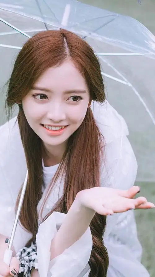 小清新美女灿烂笑容