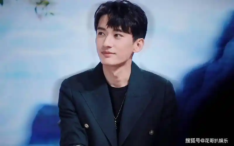 原创刘学义黑历史被扒出曾出演大尺度电影开黄腔辱女玩梗侮辱先烈