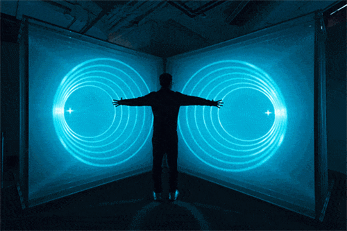 深圳这个黑科技艺术空间,承包你下半年的票圈库存!