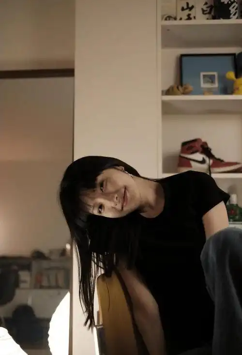 曝豆得儿曾为王思聪打过胎,看到黄一鸣爆料后破防,本人发文怒斥