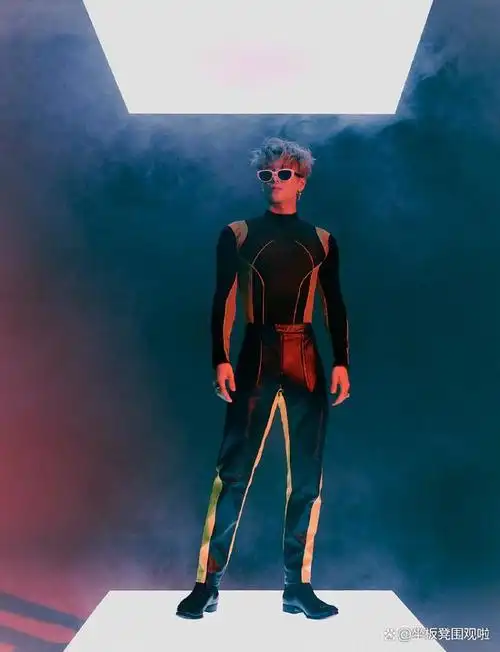 王嘉尔的舞台,总让人眼前一亮