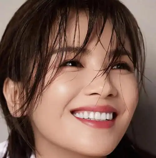 豪掷300万,刘涛成功换上"金牙"