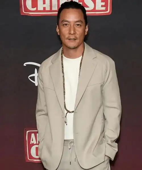 吴彦祖近照被曝,撞脸苏大强?_运动_健身_体重