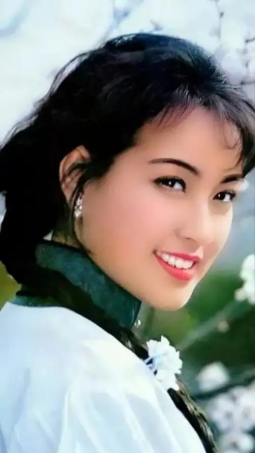 70岁的刘晓庆还在演少女?观众:求求你饶了我们