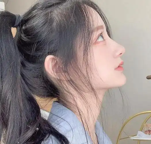 漂亮的鼻子,一般会有这几个特征,尽管不是水滴鼻,颜值也不会低