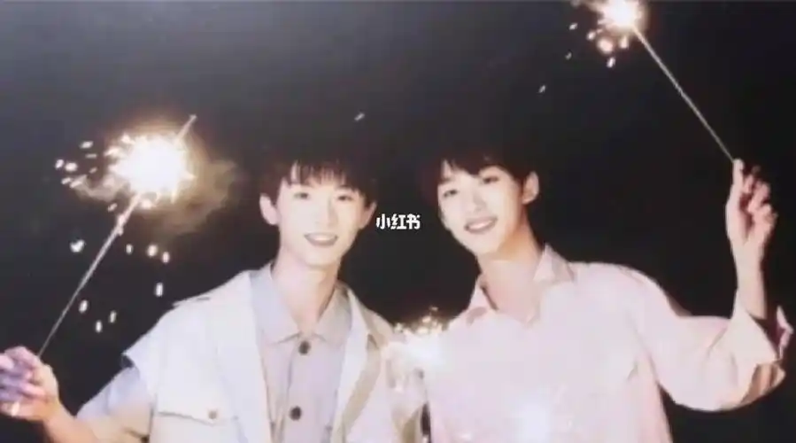 严浩翔信息素:咖啡75    a贺峻霖信息素:牛奶05    o张真源信息素