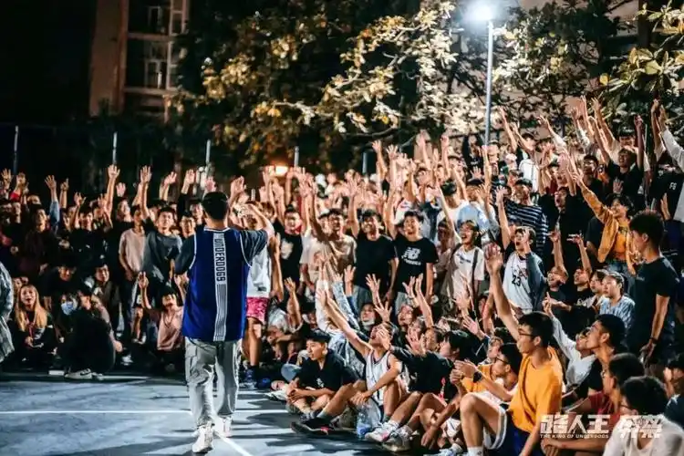 220亿曝光,4000万粉丝:路人王打造小屏时代赛事ip新玩法