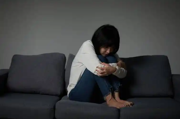 敏感多疑的人有哪些特点?(图1)