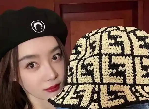 袁姗姗最新采访变样,撞脸姚笛又像杨幂,发际线后推抢镜_鼻子_变化