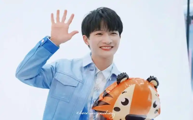 【周深|可爱向】他好甜啊啊,妈粉进,甜到犯规