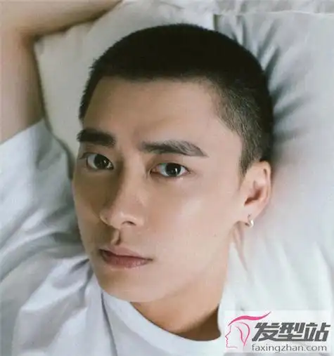 今年男生短发流行寸头 超a男人味发型设计_发型站_最新流行发型设计