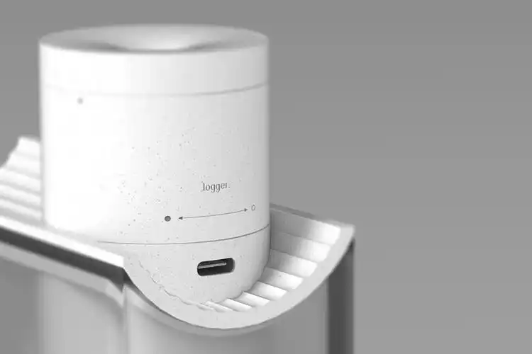 自动卷笔刀和托盘结合