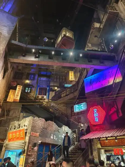 来长沙文和友穿越80年代#长沙网红打卡地 - 抖音