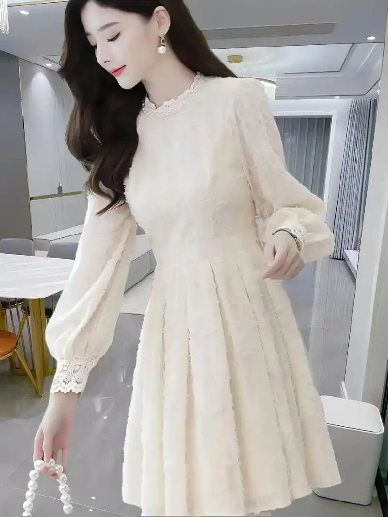 连衣裙女秋中长款女神范蕾丝雪纺过膝气质收腰显瘦长袖实拍打底裙