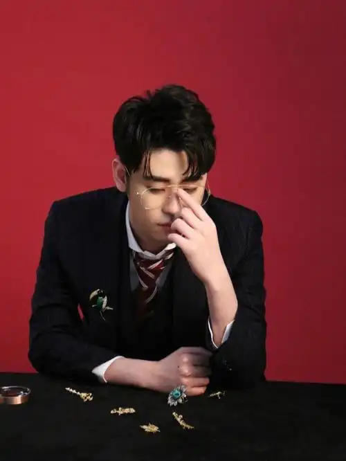 来一波德云社爷们儿的照片