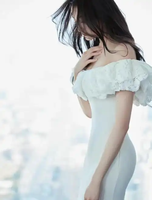 关晓彤唯美清纯的大片,灵动优雅娇俏可人(1)[35p] - 〖美图诗画