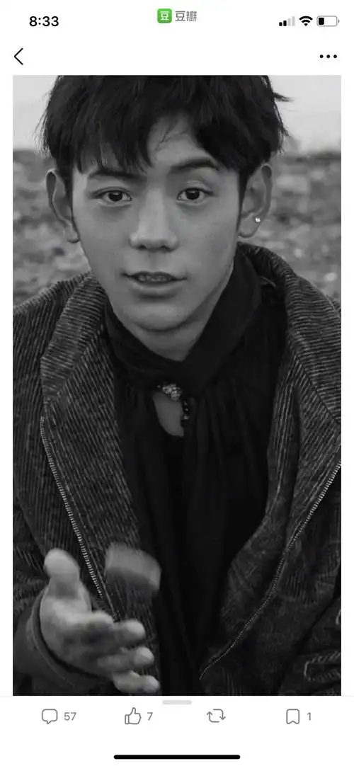 注意看 宝贝内耳廓外翻 天生反骨