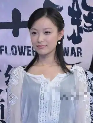 倪妮四年时尚蜕变史:土妞逆袭成女神