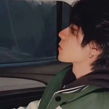 90后帅哥图片头像男生清纯个性男生高清微信头像图片