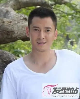 适合中老年男士发型成熟稳重才符合这年龄段