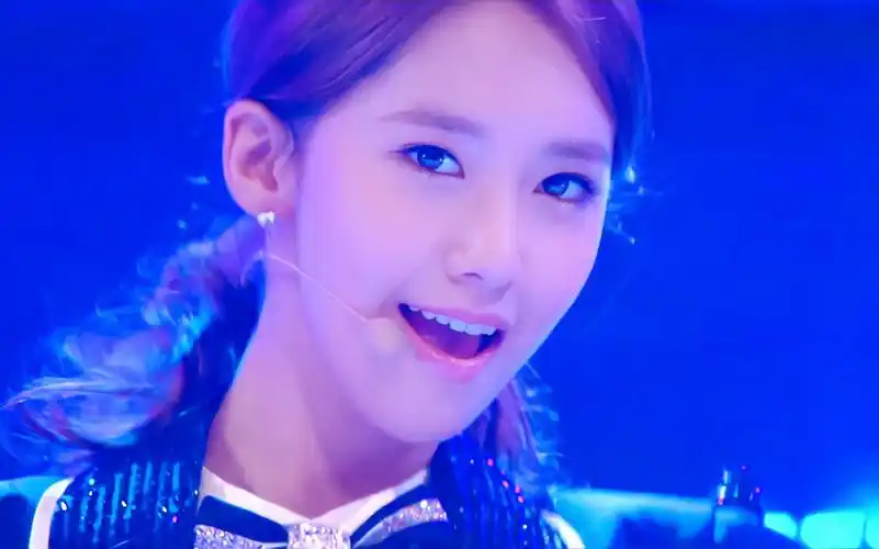 林允儿 131110 girls&peace in hongkong 独一无二的paparazzi 竖屏