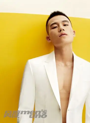 组图:欧豪时尚大片曝光 褪去青涩尽显少年性感_高清图集_新浪网