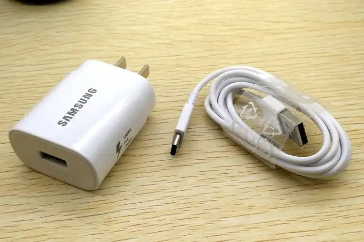 【三星(samsung)手机充电器type-c接口】 三星c9pro/c7pro/c5pro充电
