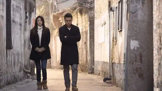 守婚如玉:妻子大出血病危,老总竟和狐狸精散步,良心被狗吃了!