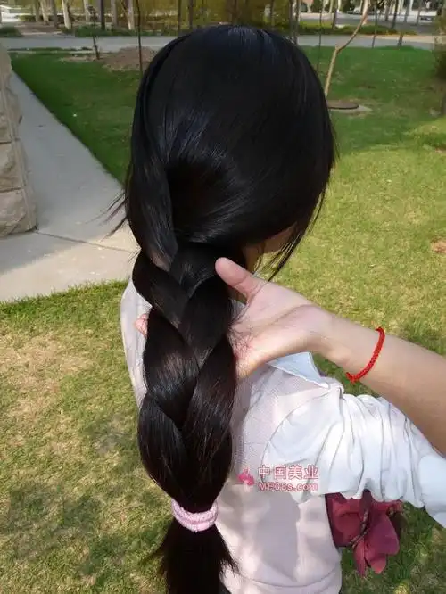剪下河南商专大三女生丰厚长发-戈壁落日085#(30)