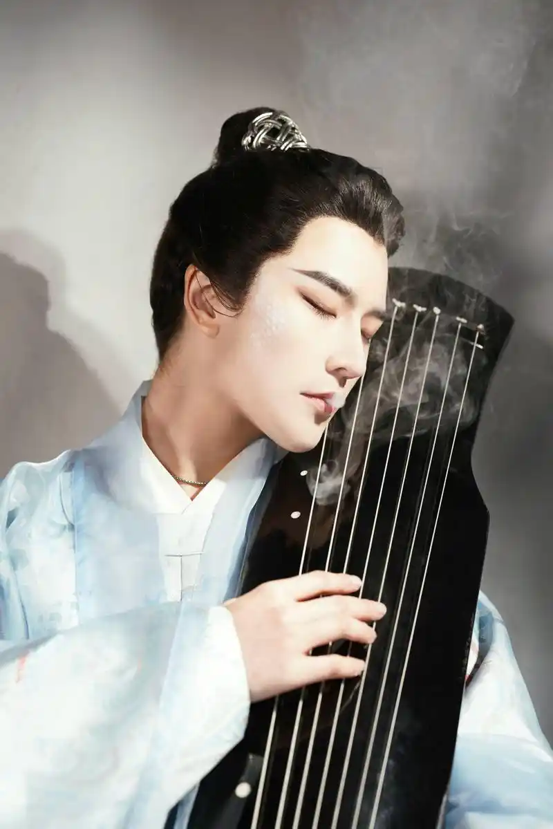 这才叫真正的"女扮男装"!当女孩子帅起来,男孩子也要靠边站