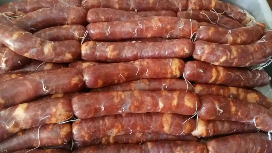 川人川味 秘制腊肠 电话微信同步 15941483171 王女士