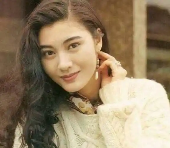 原创被称为小三专业户选美皇后李嘉欣挑衅原配是什么给了她勇气