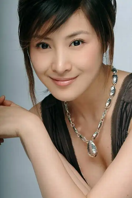 王雅捷笑言做"律政佳人"和"玉芬"都开心