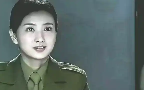 不料真的女国军回来了#黎明前的抉择 #斓曦 #经典抗战剧