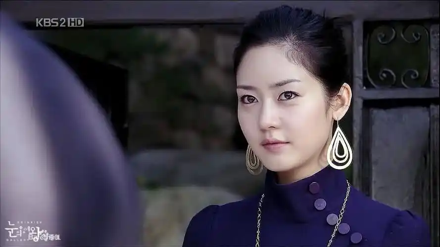 成宥利 雪之女王 金宝珞 - 堆糖,美图壁纸兴趣社区