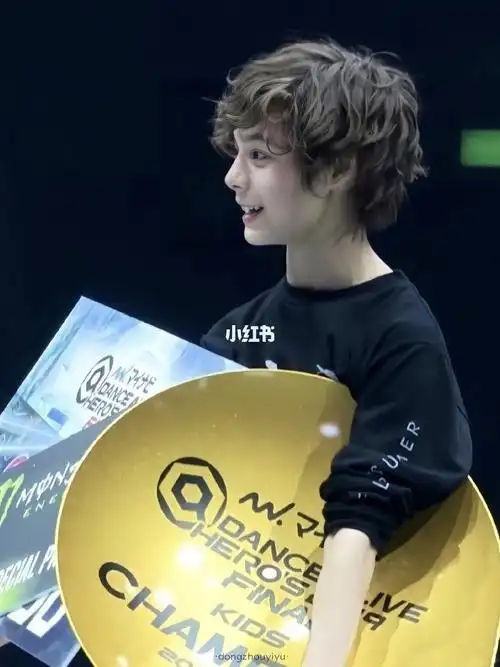 jayjay想念早期卷毛小熊