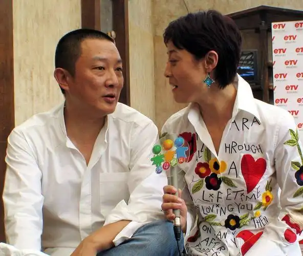 回顾3段婚姻2次离带着二夫的孩子和一夫复合后刘蓓过得怎么样