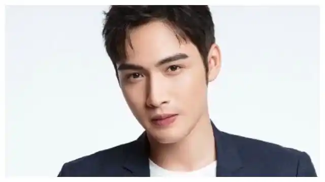 杨幂旗下四位男明星,真的是一个比一个帅啊!