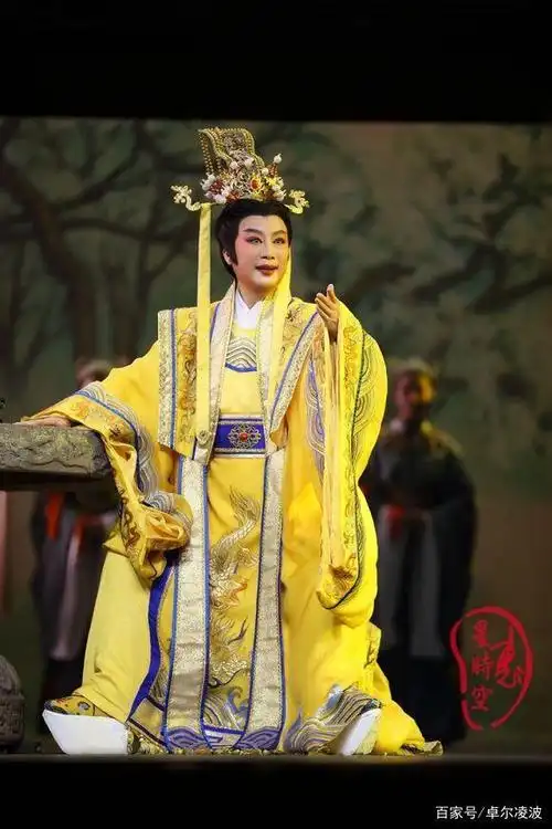 越剧名家钱惠丽饰演皇帝玄凌