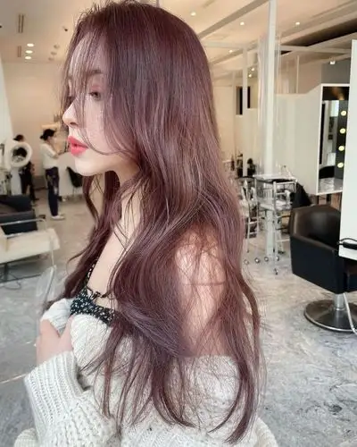 2021发色推荐最受日本女生欢迎的浪漫系发色瑛粉棕