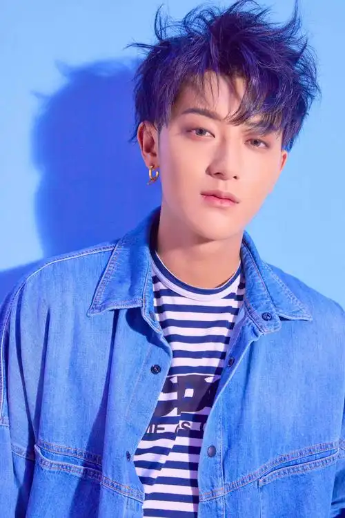 黄子韬:年轻时就该去闯,起码不会留遗憾丨青春知心热线