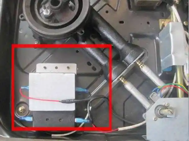 (老板燃气灶更换电池图解)