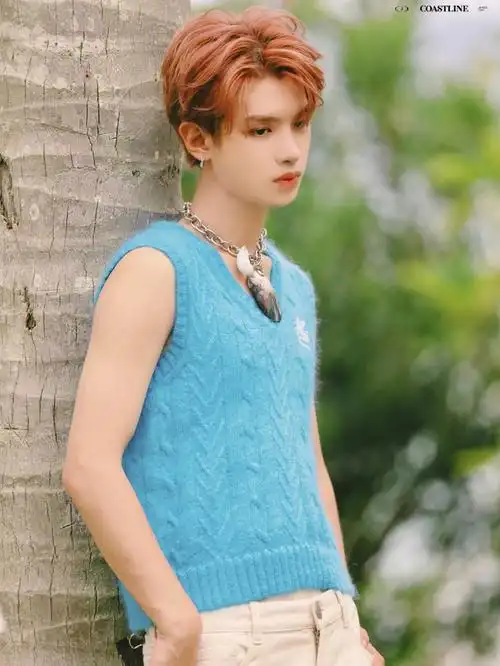 黄明昊yyds粉色系头发yyds